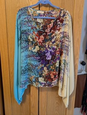 Orage Multicolor Floral Top with Purple Accents